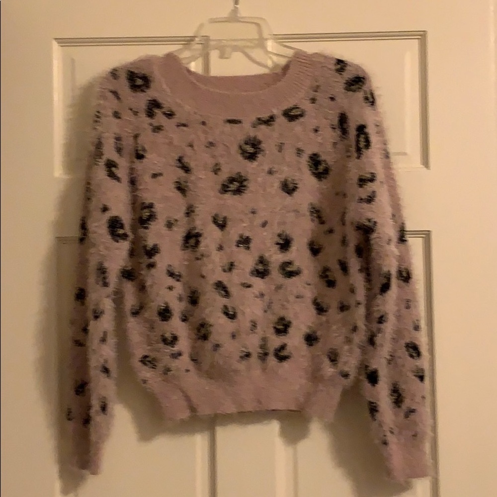 Pink cropped sweater